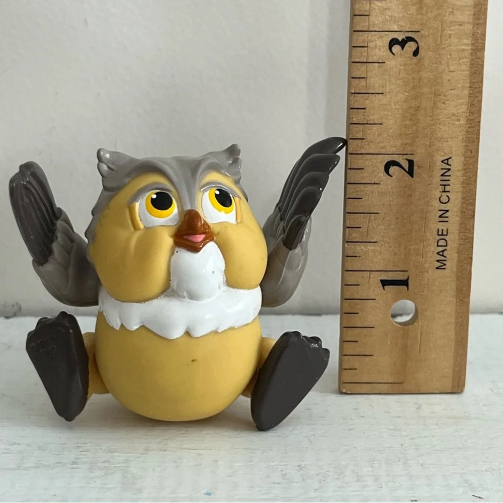 Vintage 1988 Disney Bambi Owl PVC Toy Wings Move Vintage Toy Figure‎ Cake Topper
